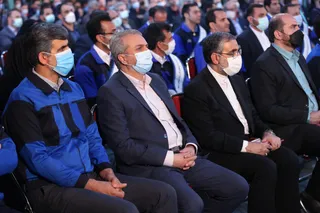 تصاویر تقدیر از کارگران، گروه های کارگری و واحدهای برگزیده