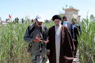 تصاویر حضور در جمع زائران راهیان نور در یادمان شهدای غواص - علقمه