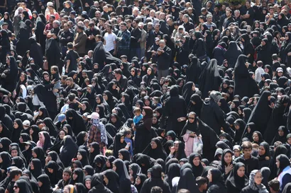 تصاویر سخنرانی در جمع عزاداران اربعین حسینی در بیرجند