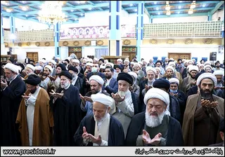 تصاویر نشست رمضانی با جمعی از علما و روحانیون