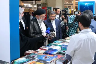 بازدید از سی و پنجمین نمایشگاه بین‌المللی کتاب تهران