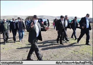تصاویرحضور آیت‌الله رئیسی در جمع صمیمی مردم روستای فتحعلی پارس‌آباد