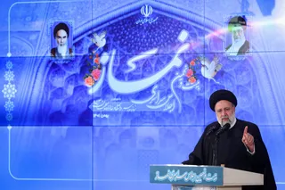 تصاویر سخنرانی در بیست و نهمین اجلاس سراسری نماز
