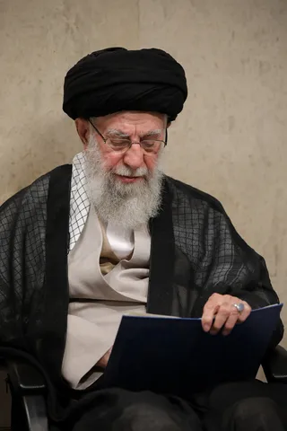 مراسم بزرگداشت رئیس جمهور شهید و همراهان در حسینیه امام خمینی (ره)