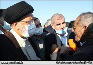 تصاویر بازدید رئیس جمهور از پروژه باند دوم جاده پارس آباد - اردبیل و مجموعه گلخانه