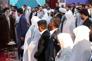 تصاویر مراسم جشن ازدواج ۳۱۳ زوج بوشهری