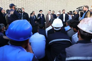 تصاویر افتتاح واحد احیای مستقیم مجتمع فولاد اسفنجی قائنات