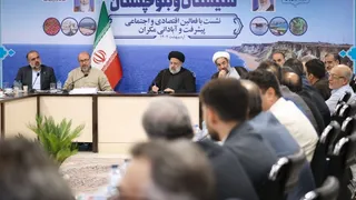 تصاویر  نشست با فعالین اقتصادی و اجتماعی پیشرفت و آبادانی مکران