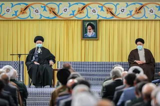 تصاویر دیدار مسئولان نظام و سفرای کشورهای اسلامی با رهبر معظم انقلاب