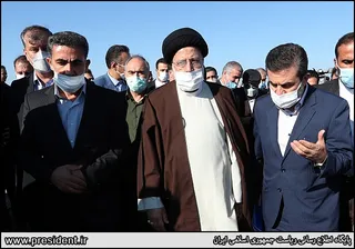 تصاویربازدید رئیس جمهور از طرح شبکه آبیاری و زهکشی خداآفرین