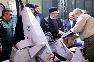 تصاویر بازدید از نمایشگاه دستاوردهای فناورانه وزارت دفاع و پشتیبانی نیروهای مسلح