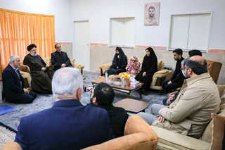 تصاویر دیدار با خانواده شهید مدافع امنیت امیر کمندی