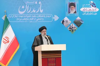 تصاویر دیدار رئیس جمهور با نخبگان ، علماء ، خانواده شهدا ، ایثارگران و جمعی از اقشار مختلف مردم