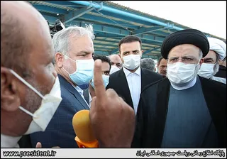 تصاویر حضور رئیس جمهور  در اسکله صیادی کنارک