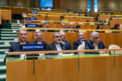 تصاویر سخنرانی رئیس جمهور در هفتاد و هشتمین نشست مجمع عمومی سازمان ملل