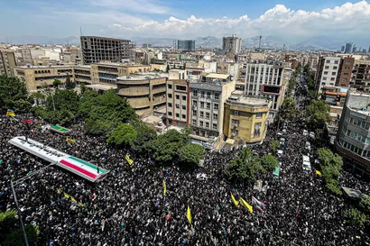 مراسم تشییع پیکر رئیس جمهور شهید و همراهان در تهران