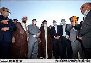 تصاویر بازدید رئیس جمهور از پروژه باند دوم جاده پارس آباد - اردبیل و مجموعه گلخانه