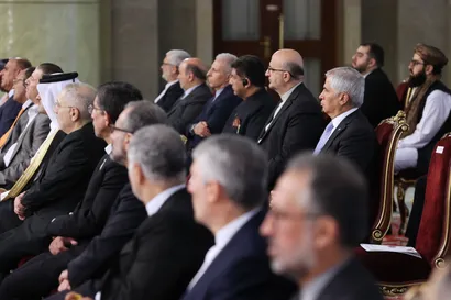 دیدار با سفرا و کارداران کشورهای اسلامی