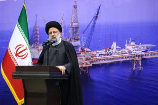 تصاویر مراسم آغاز تولید گاز از فاز 11 میدان مشترک پارس جنوبی