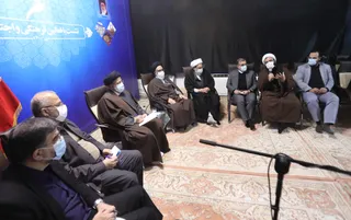 تصاویر نشست با فعالین فرهنگی و اجتماعی