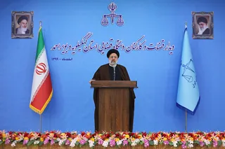 واگذاری بنگاههای دولتی به بخش خصوصی یک ضرورت است به شرط آنکه دولت بخش خصوصی را توانمند کند
