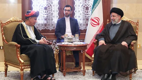 تصاویر ملاقات معاون نخست وزیری عمان با رئیس جمهور