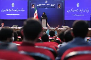 تصاویر دیدار دانشجویان و تشکلهای دانشجویی با رئیس جمهور