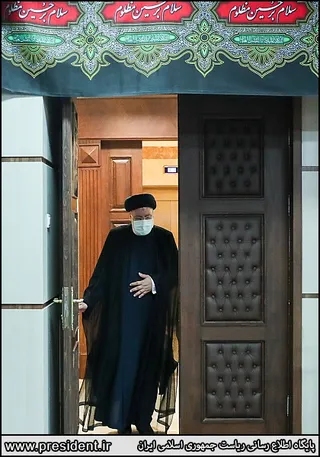 تصاویر  دیدار آیت‌الله رئیسی با جمعی از فرزندان و خانواده شهدا