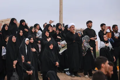 مراسم تشییع پیکر رئیس جمهور شهید و همراهان در شهر قم
