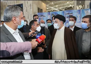 تصاویر بازدید رئیس جمهور از پروژه راه آهن اردبیل
