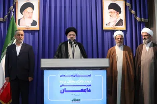 حضور در اجتماع باشکوه مردم دامغان