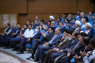 تصاویر نشست با جمعی از نخبگان استان اصفهان