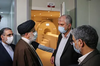 بهره‌برداری آیت‌الله رئیسی از بیمارستان فوق تخصصی عدل