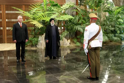 تصاویر استقبال رسمی رئیس جمهور کوبا از دکتر رئیسی