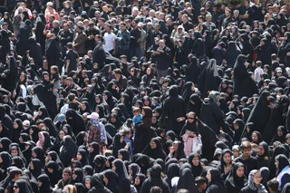 تصاویر سخنرانی در جمع عزاداران اربعین حسینی در بیرجند