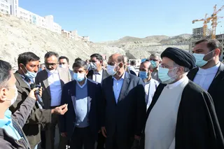 تصاویر بازدید رئیس جمهور از پروژه مسکن مهر پردیس