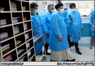 بازدید سرزده رییس جمهور از بخش کرونای بیمارستان امام خمینی و یکی از مراکز تزریق واکسن کرونا