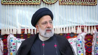 نشست  نشست با جمعی از علما و سران طوایف جنوب سیستان و بلوچستان