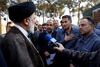 تصاویر گفتگو با جمعی از کارگران کارخانه کیان تایر