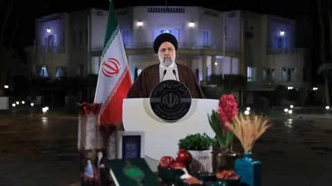 تصاویر پیام نوروزی سال ۱۴۰۲