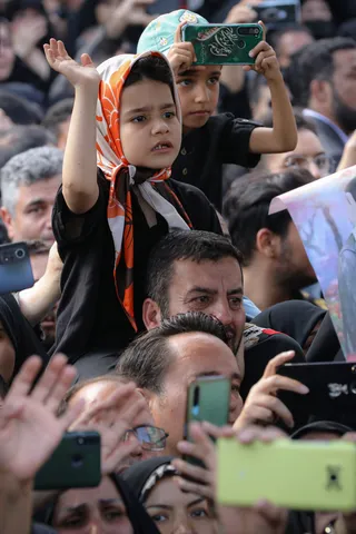مراسم تشییع پیکر رئیس جمهور شهید و همراهان در مشهد