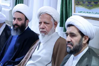 نشست با جمعی از علما و روحانیون