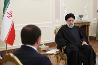 دیدار وزیر دفاع ارمنستان با رئیس جمهور