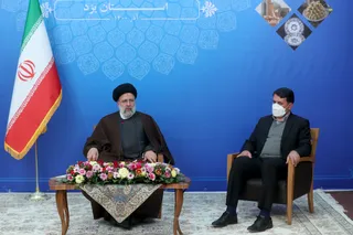 تصاویررئیس جمهور در نشست خبری استان یزد