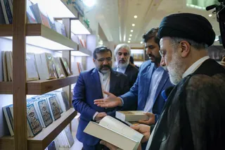 بازدید از سی و پنجمین نمایشگاه بین‌المللی کتاب تهران