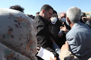 تصاویر  بازدید از روستای زلزله زده گیشان غربی