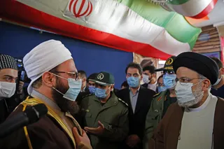 کارگروه تعیین شده در استان کرمانشاه حداکثر ظرف یک ماه طرح خود را برای ساماندهی موضوع کوله‌بری ارائه کند