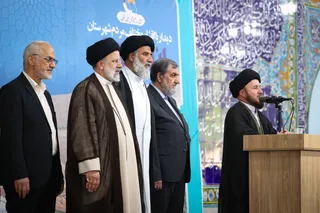 تصاویر سخنرانی در اجتماع پرشور مردم اندیمشک