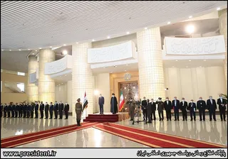 تصاویر استقبال رسمی آیت الله رئیسی از نخست وزیر عراق