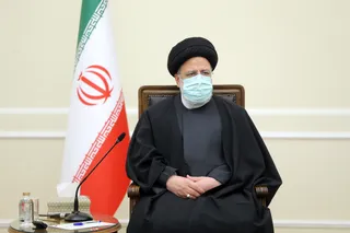 تصاویر دیدار باخانواده شهدای مسابقه فوتبال شهرستان چوار